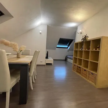 Апартаменты Maggiore Italy - Rentugoo Travel Canonica (Lombardy)