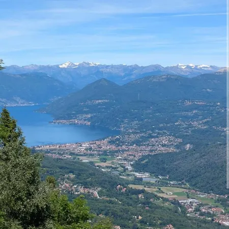 Maggiore Italy - Rentugoo Travel Апартаменты